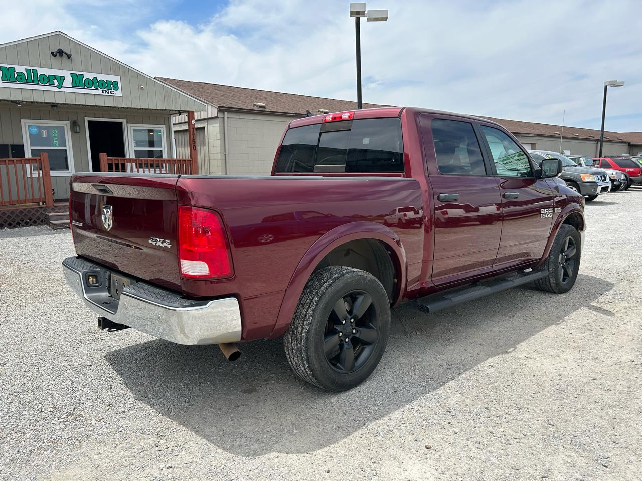 RAM 1500 2WD Crew Cab 140.5" Outdoorsman 2016