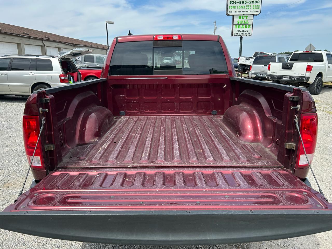 RAM 1500 2WD Crew Cab 140.5" Outdoorsman 2016