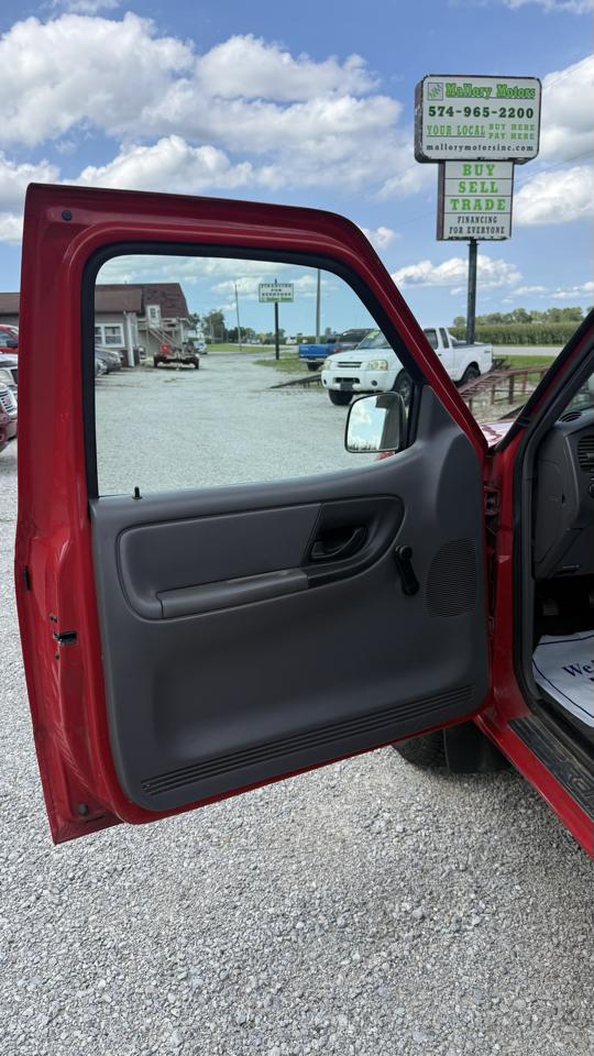 Ford Ranger 2WD Reg Cab 118" XL 2001