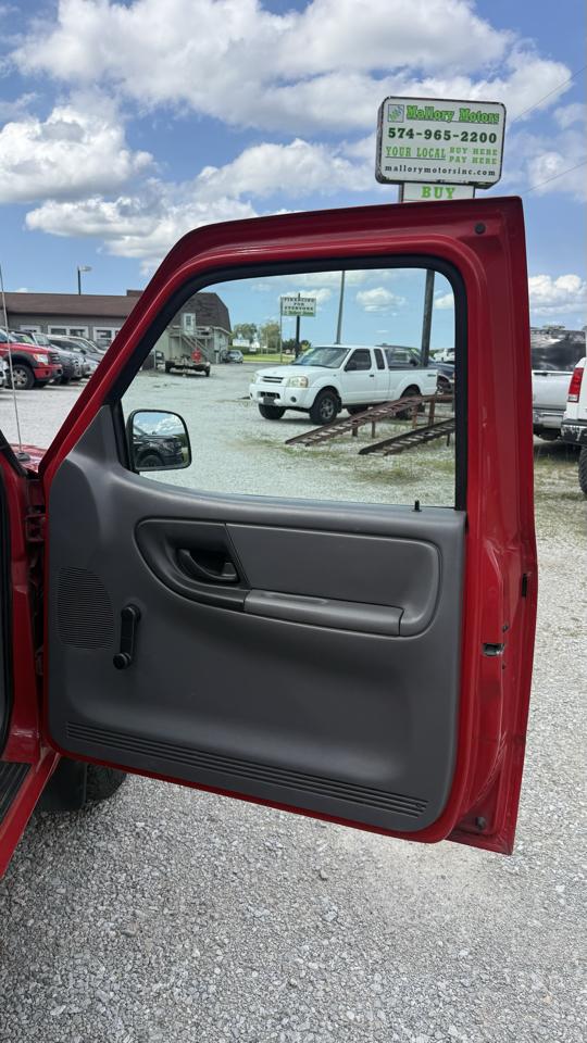 Ford Ranger 2WD Reg Cab 118" XL 2001