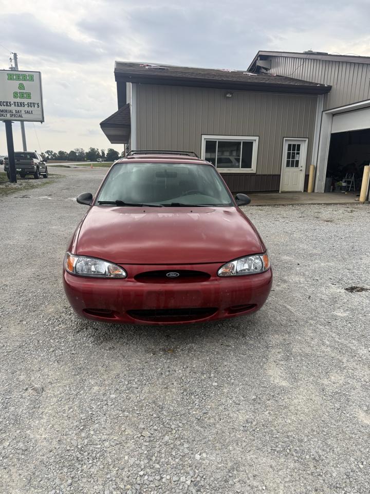 Ford Escort Wagon SE 1998