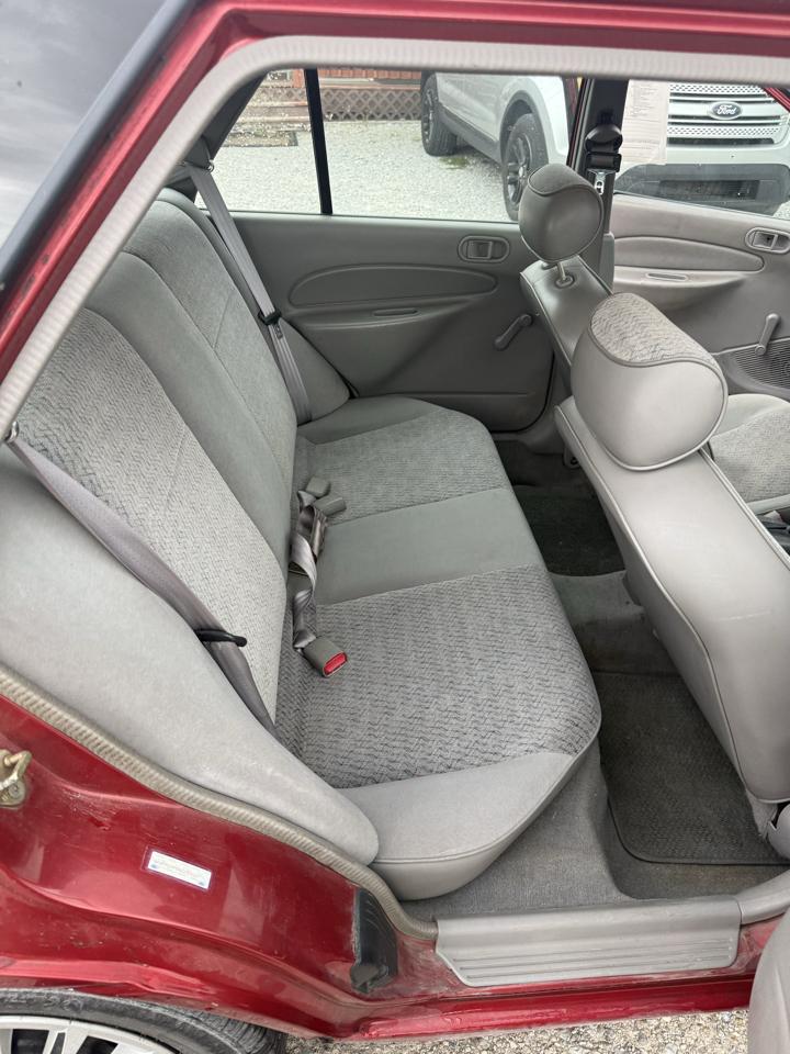 Ford Escort Wagon SE 1998