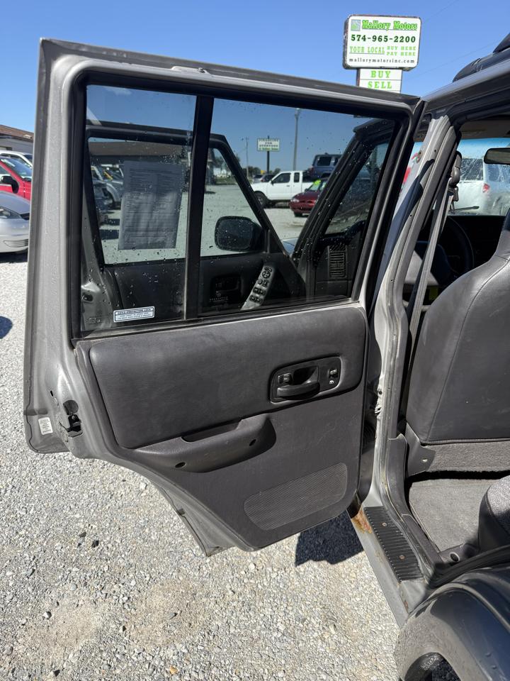 Jeep Cherokee Sport 4-Door 4WD 2000
