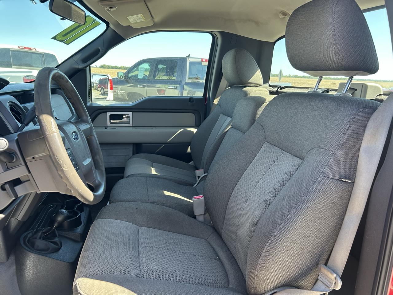 Ford F-150 STX 6.5-ft. Bed 4WD 2010