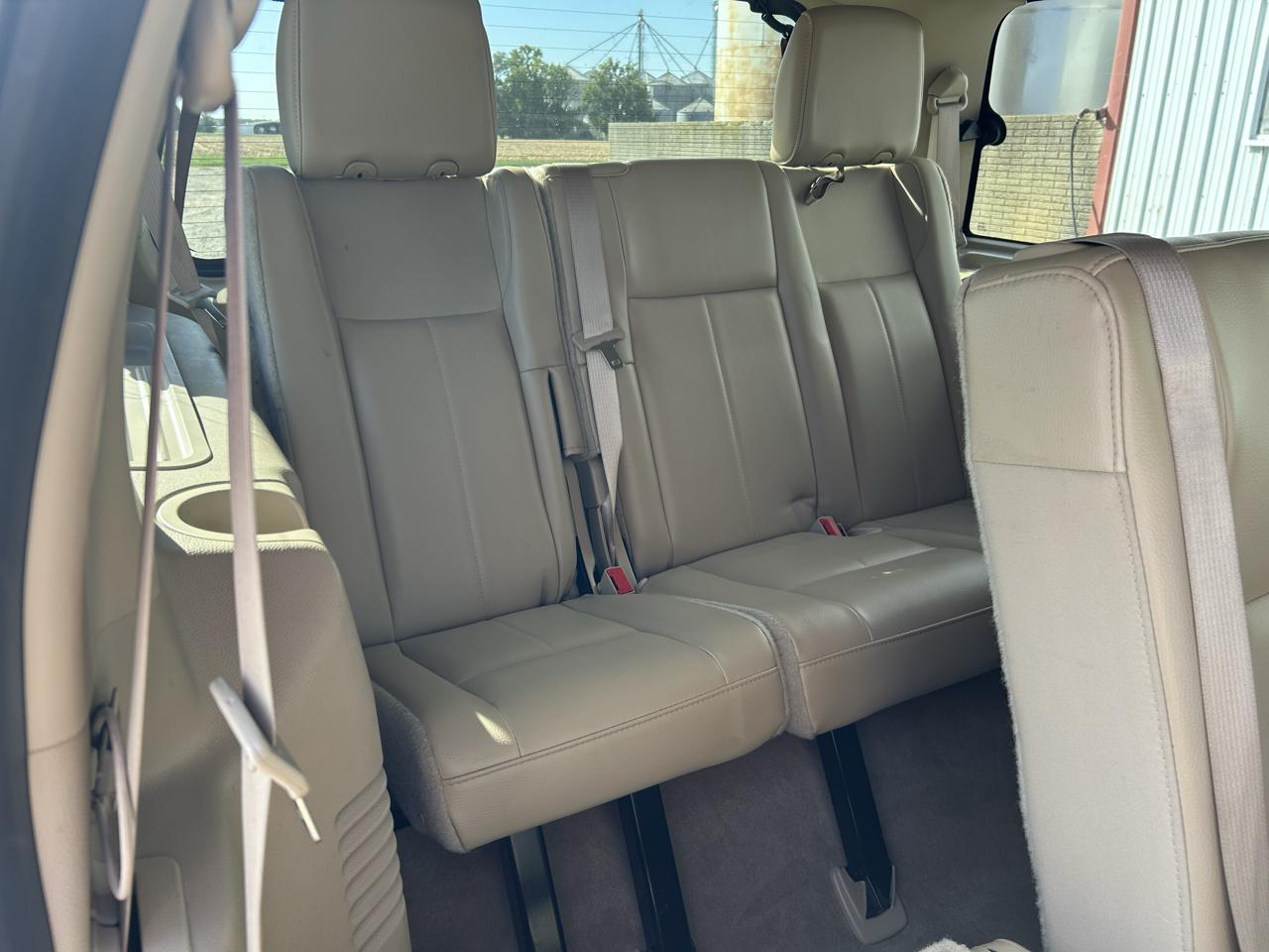Ford Expedition XLT 4WD 2014