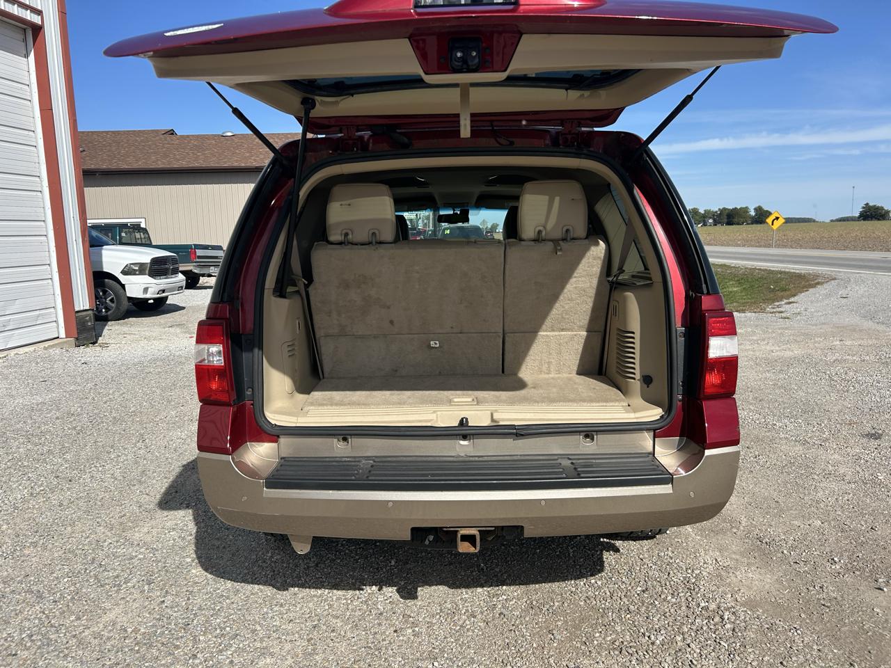 Ford Expedition XLT 4WD 2014