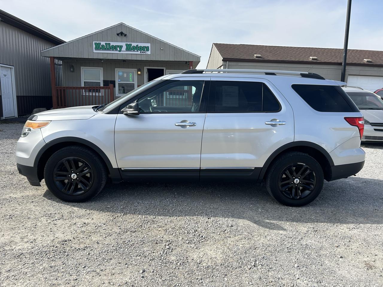 Ford Explorer XLT 4WD 2013