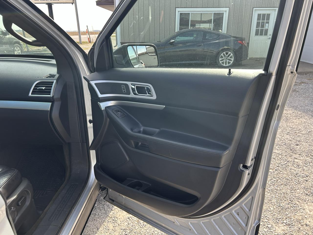 Ford Explorer XLT 4WD 2013