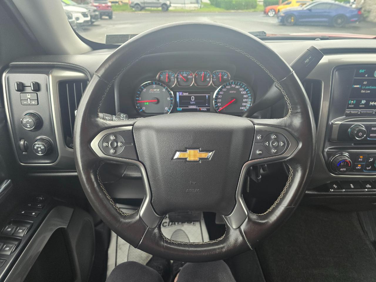 Chevrolet Silverado 1500 LT Crew Cab 4WD 2018