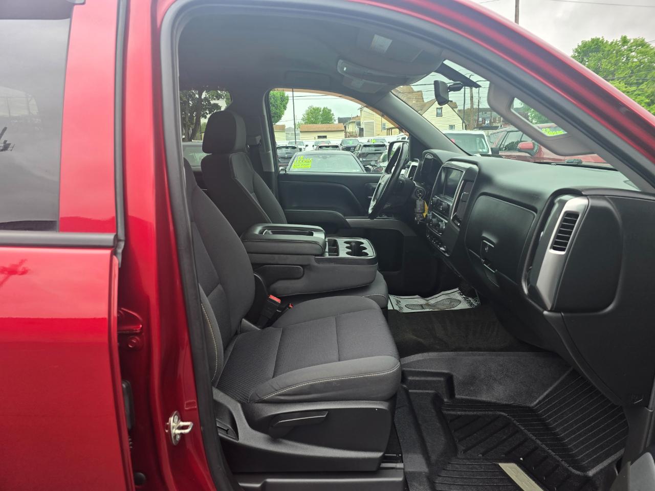 Chevrolet Silverado 1500 LT Crew Cab 4WD 2018