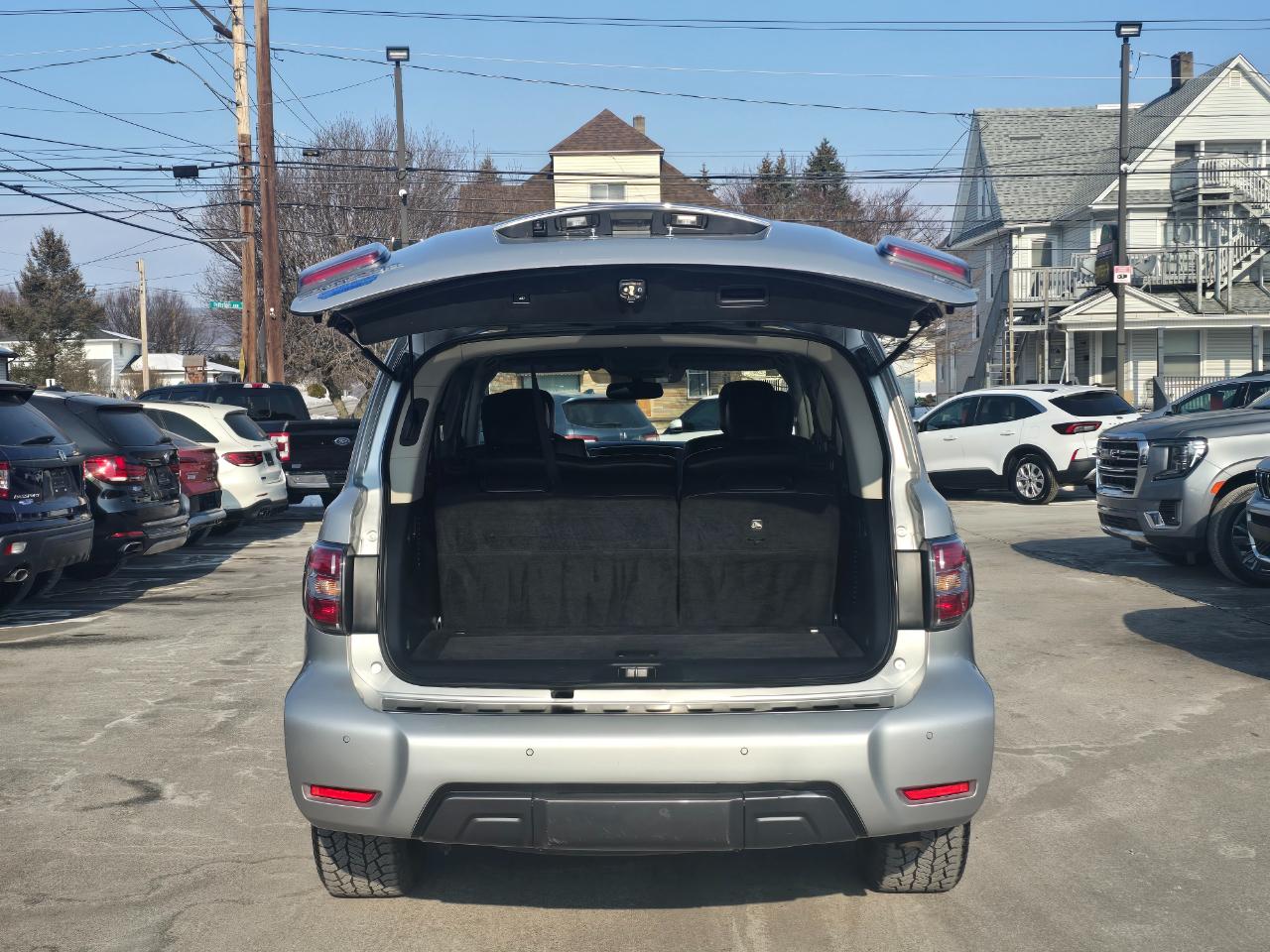 Nissan Armada SL 4WD 2019