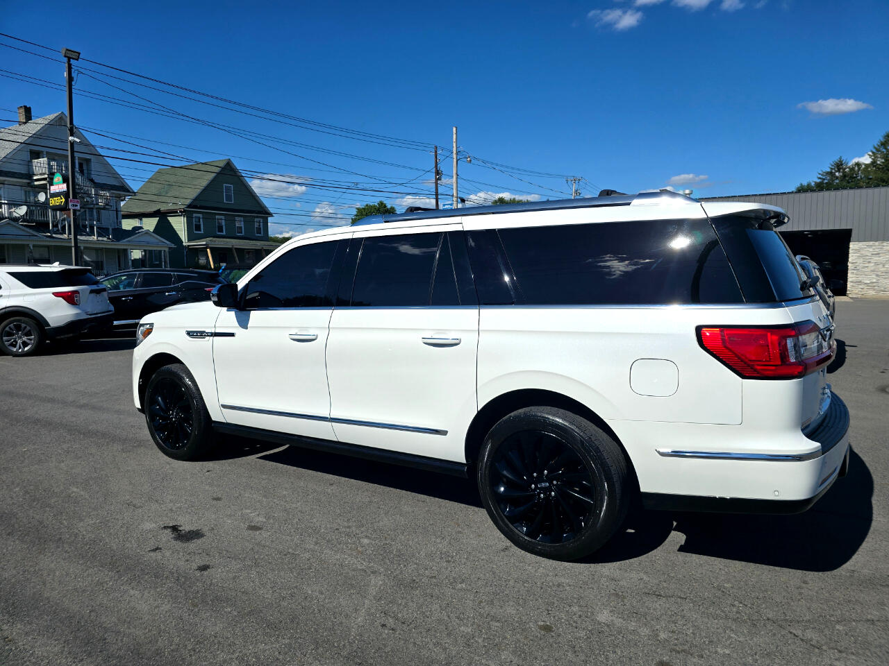 2020 Lincoln Navigator Black Label photo 3