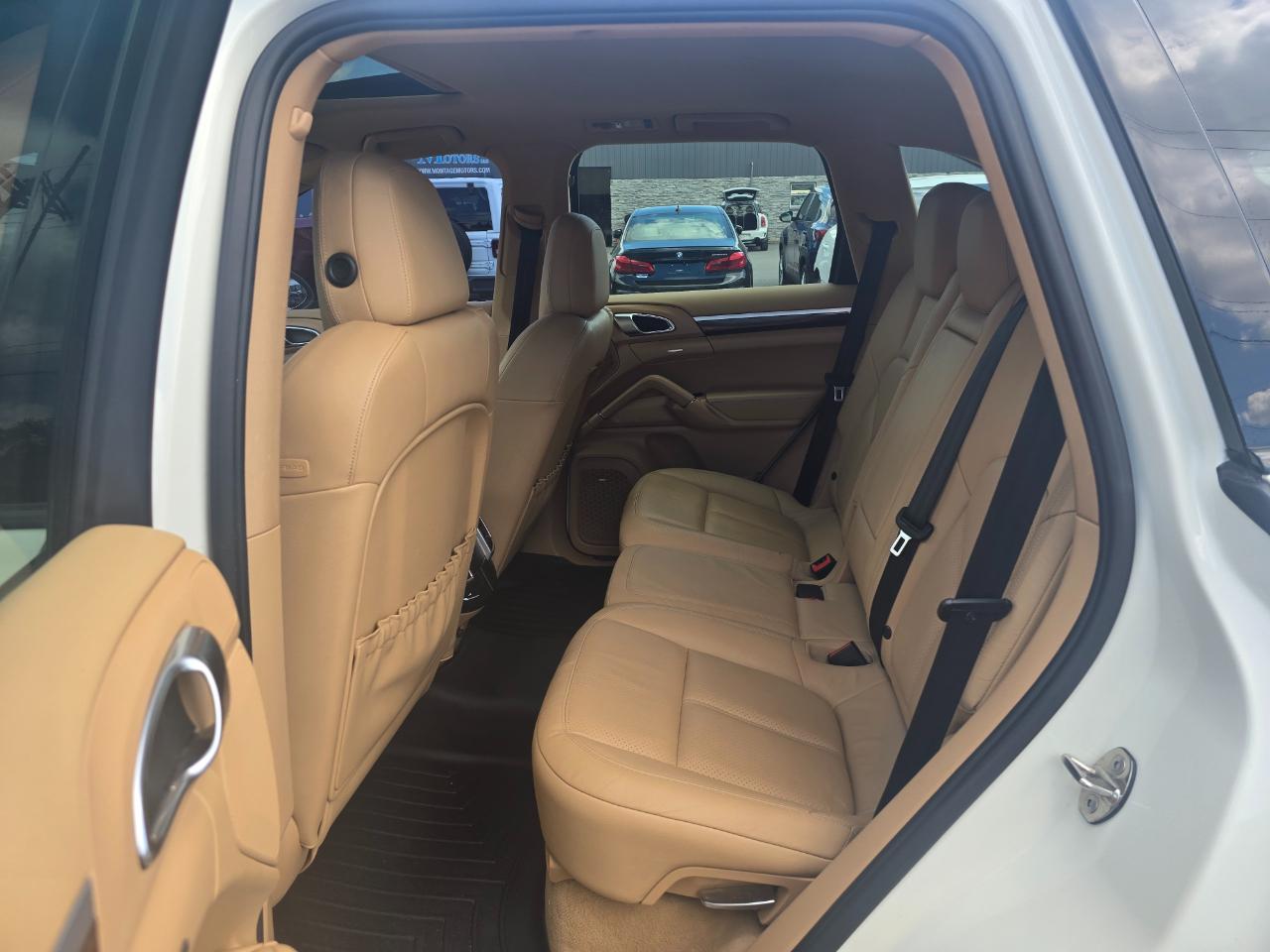 Porsche Cayenne S 2012