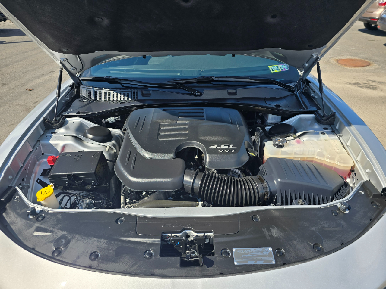 2023 Dodge Charger SXT AWD photo 14