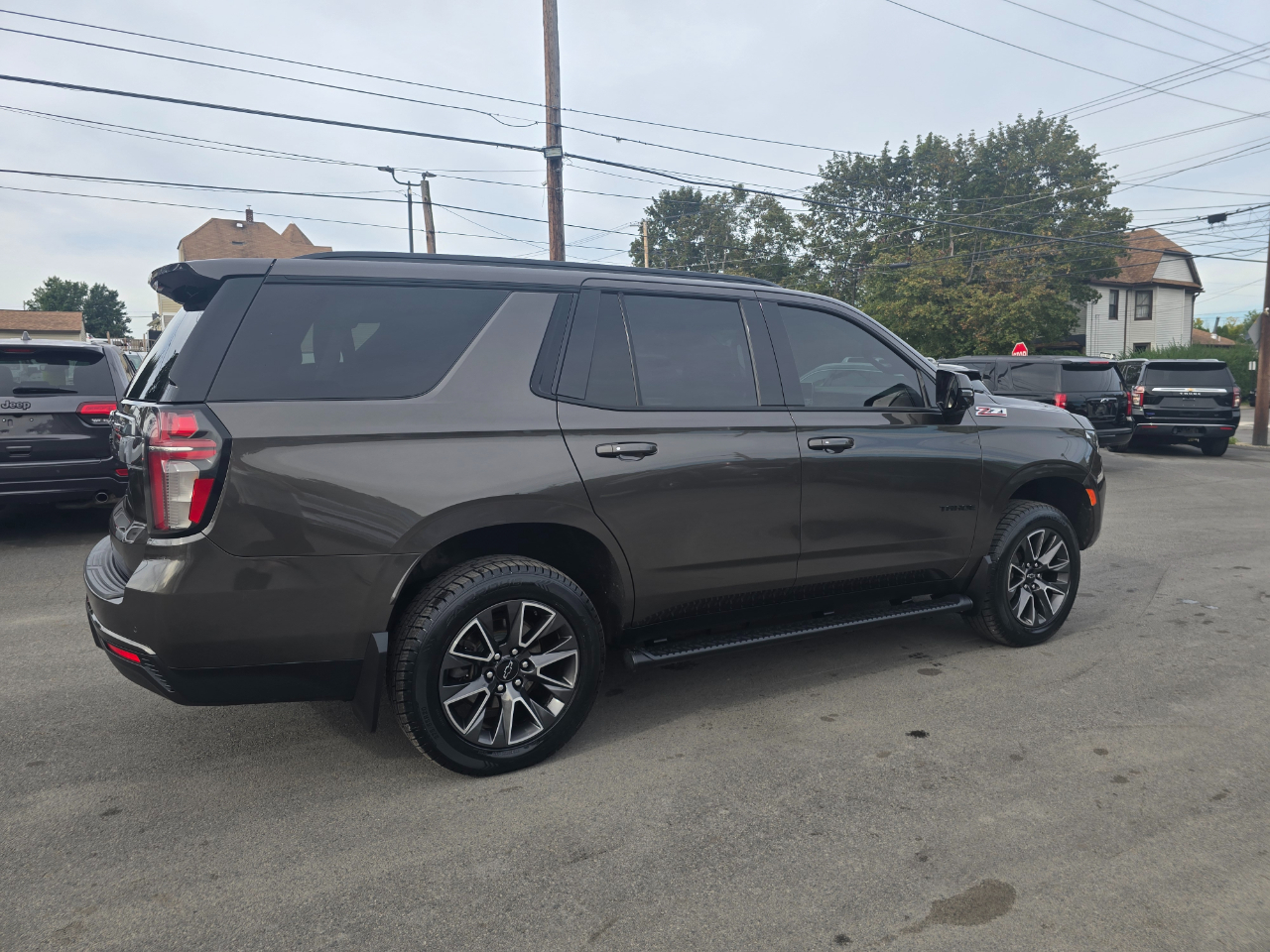 2021 Chevrolet Tahoe Z71 photo 3