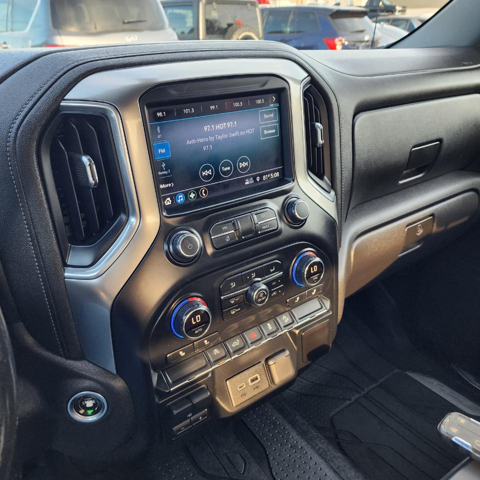 2019 Chevrolet Silverado 1500 RST photo 8