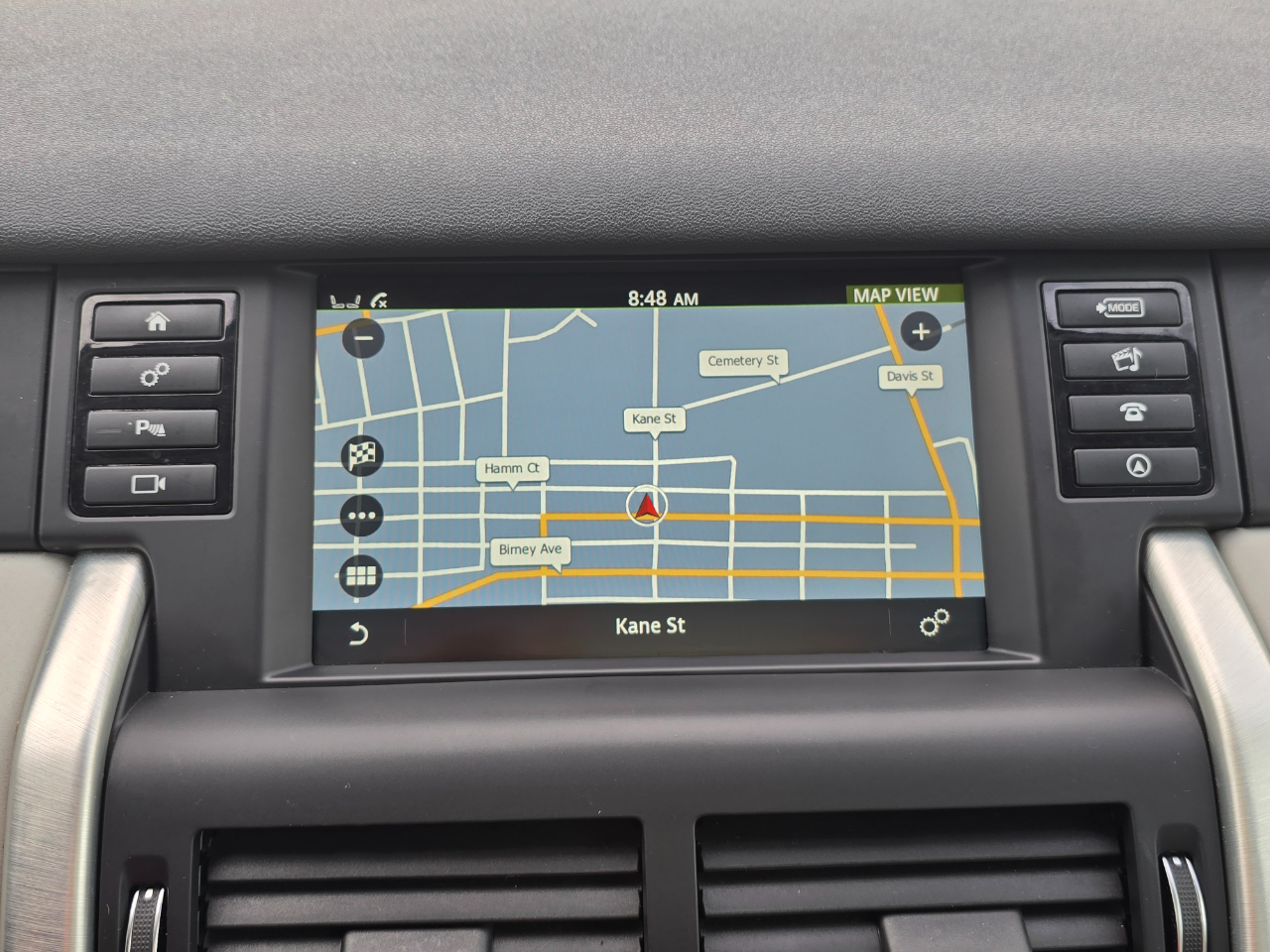 2018 Land Rover Discovery Sport HSE photo 10
