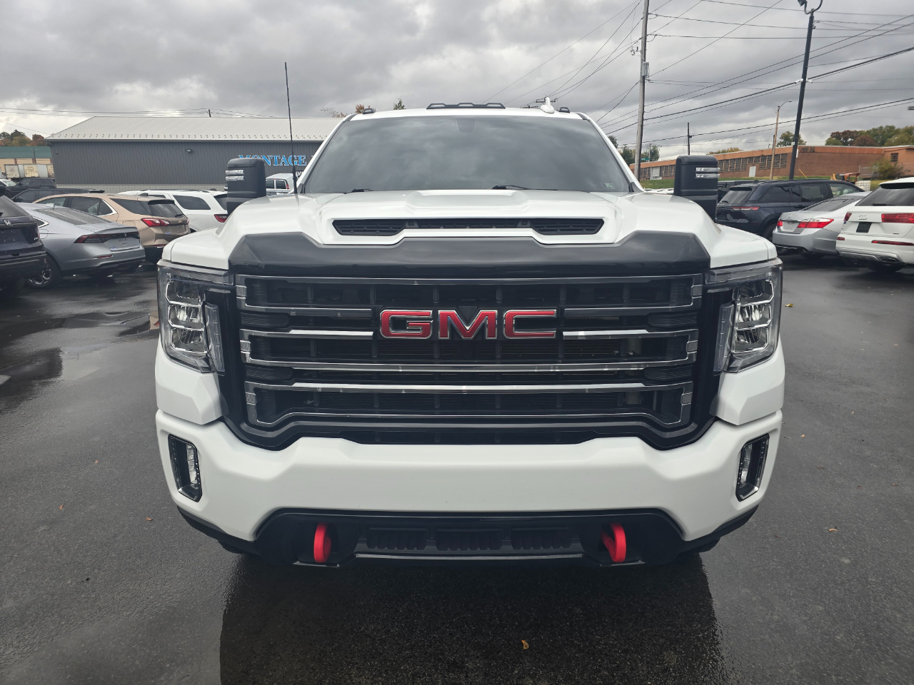 GMC Sierra 2500HD AT4 Crew Cab 4WD 2022 GMC Sierra 2500HD AT4 Crew Cab 4WD 2022