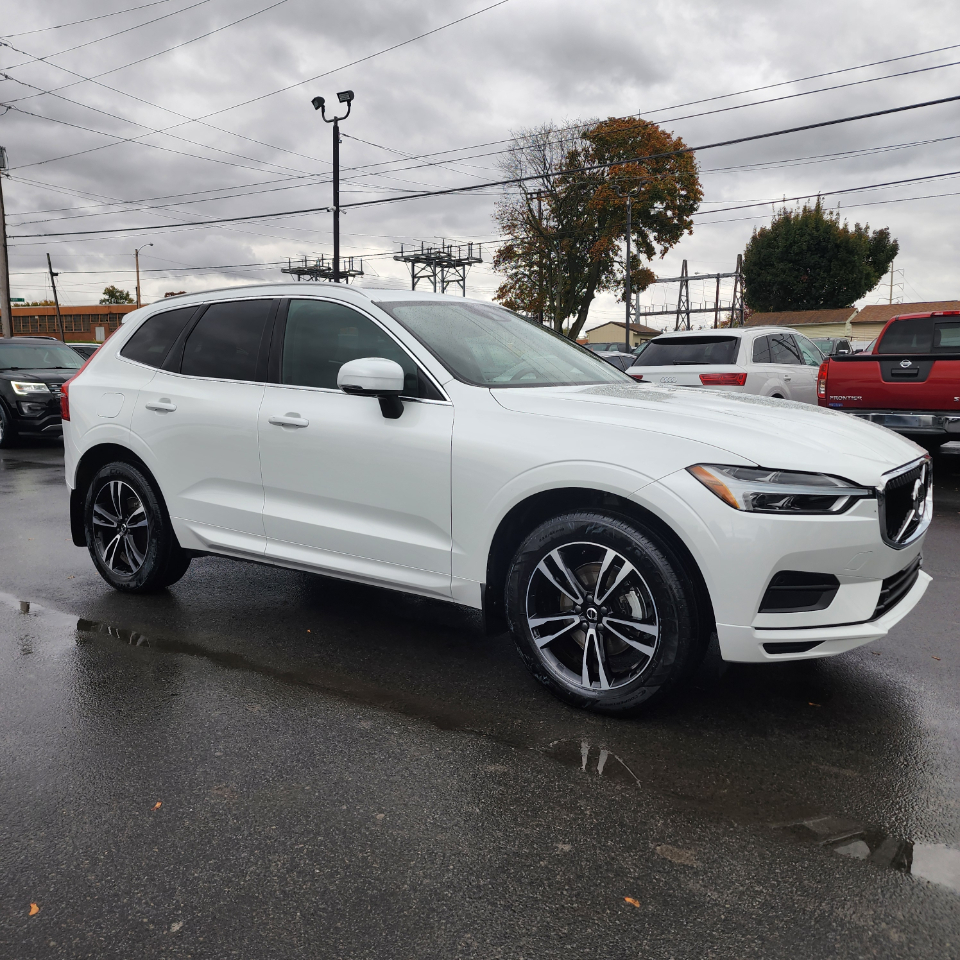Volvo XC60 T5 Momentum AWD 2020 Volvo XC60 T5 Momentum AWD 2020