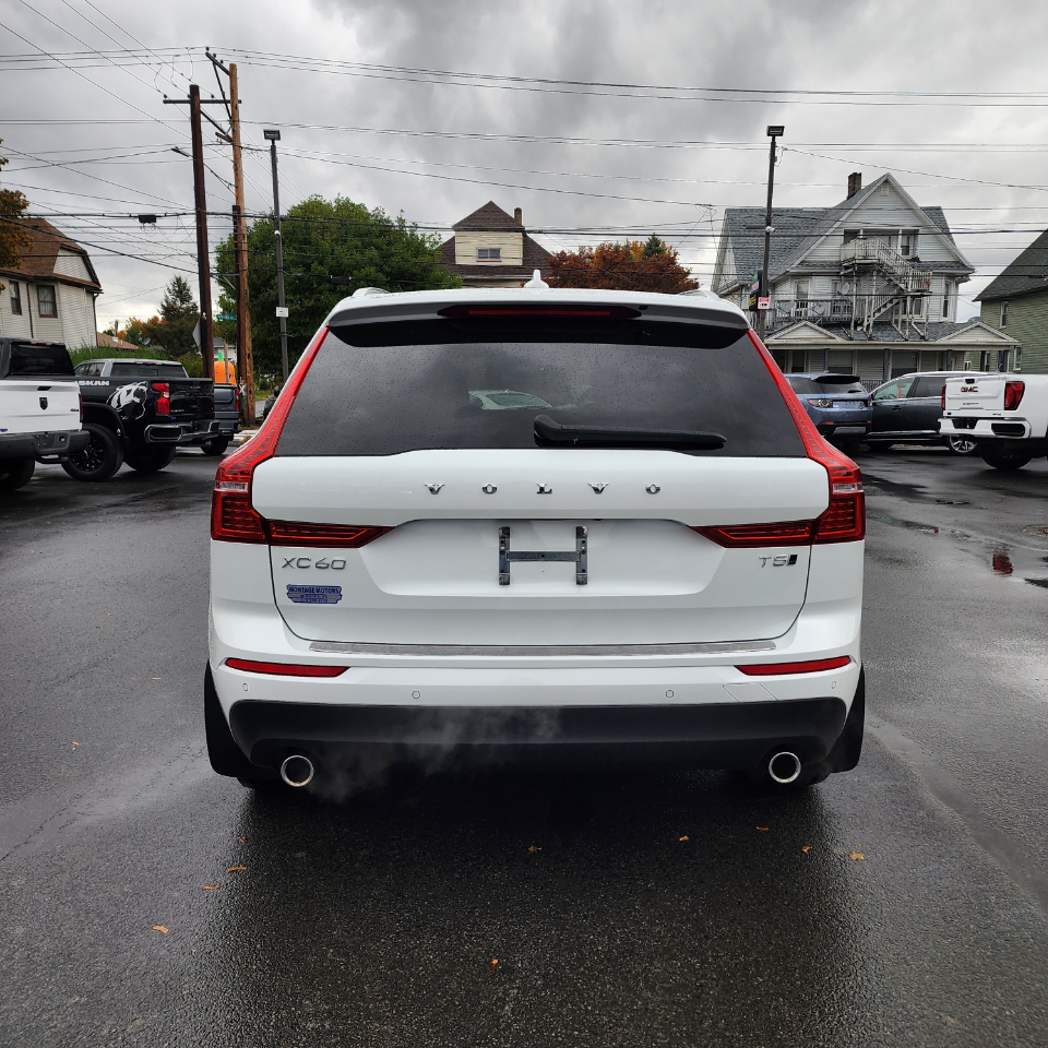 Volvo XC60 T5 Momentum AWD 2020 Volvo XC60 T5 Momentum AWD 2020