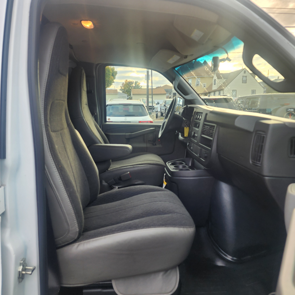 Chevrolet Express 2500 Cargo 2024 Chevrolet Express 2500 Cargo 2024