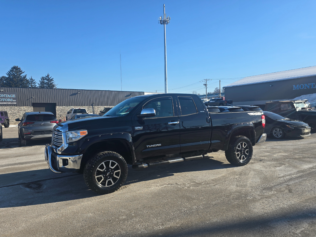 Toyota Tundra 4WD Truck  2014