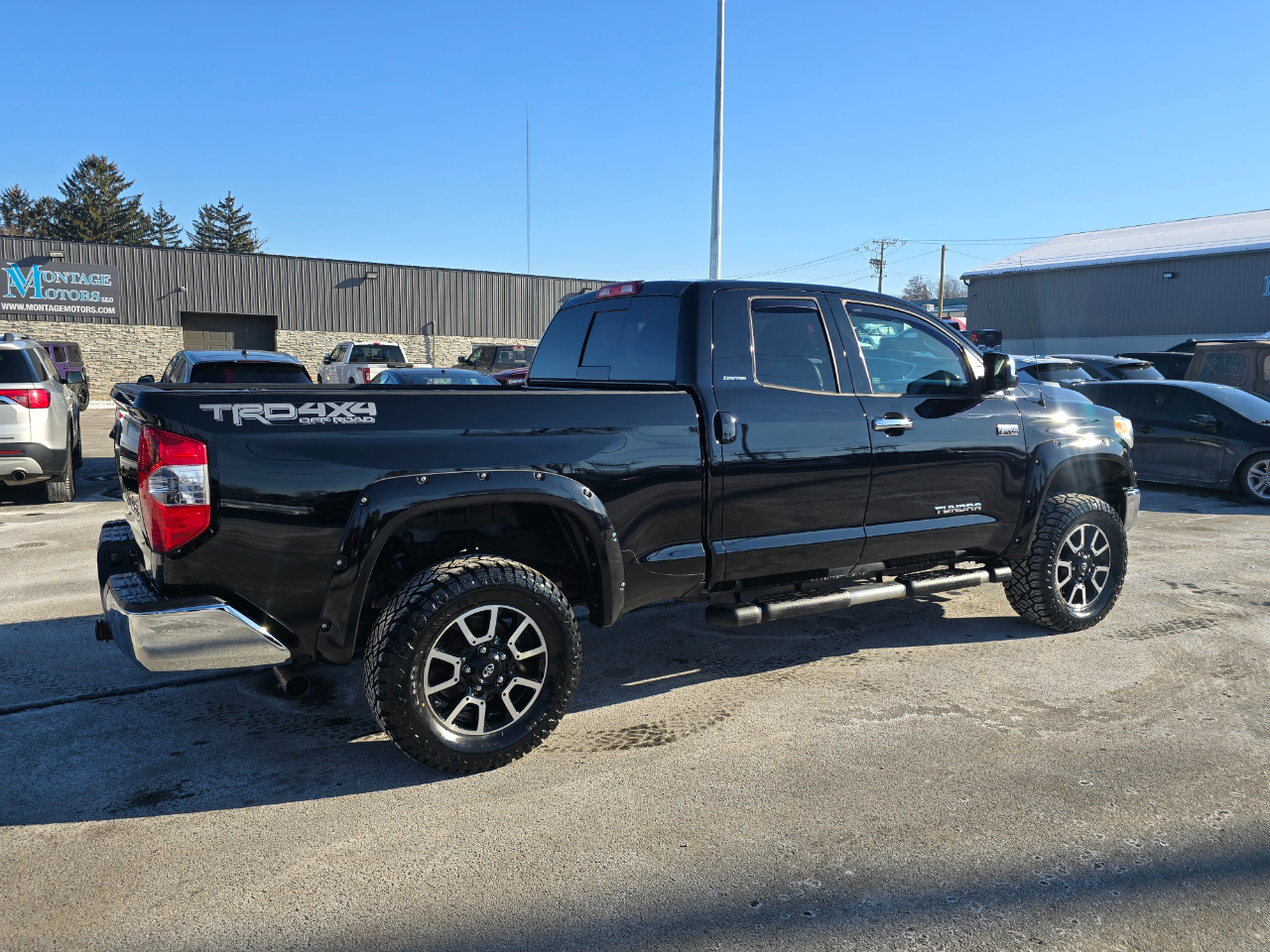 Toyota Tundra 4WD Truck  2014