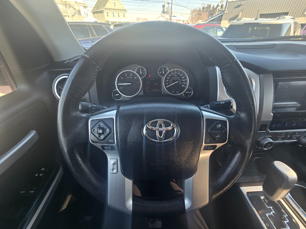 Toyota Tundra 4WD Truck  2014