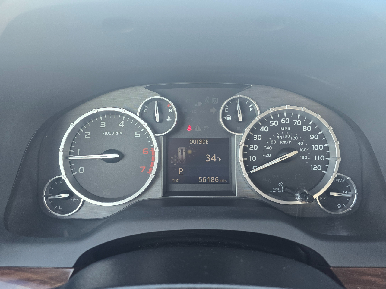 Toyota Tundra 4WD Truck  2014