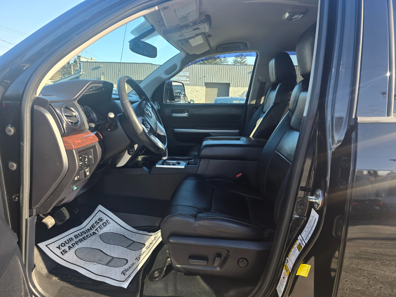 Toyota Tundra 4WD Truck  2014