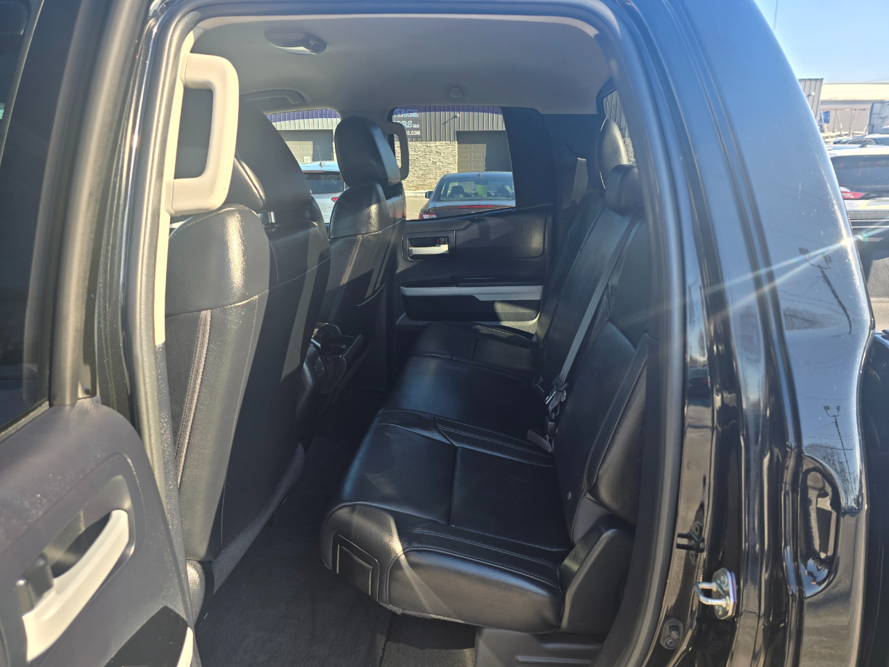 Toyota Tundra 4WD Truck  2014