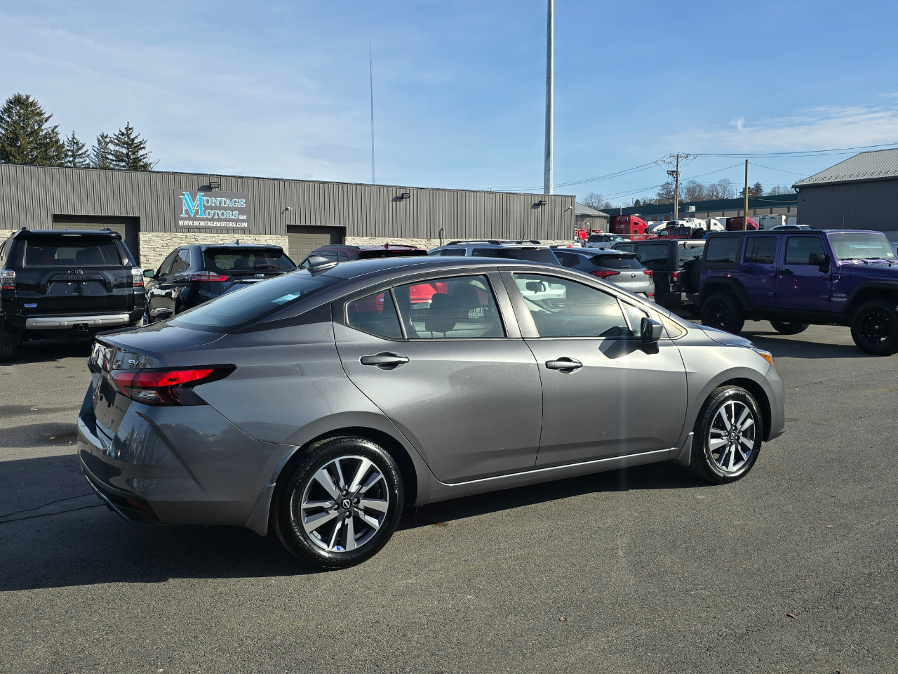 Nissan Versa SV 2024
