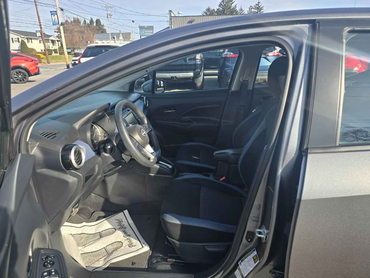 Nissan Versa SV 2024