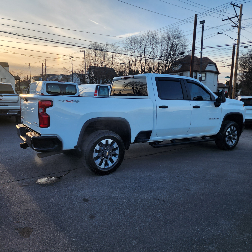 Chevrolet Silverado 2500HD  2021