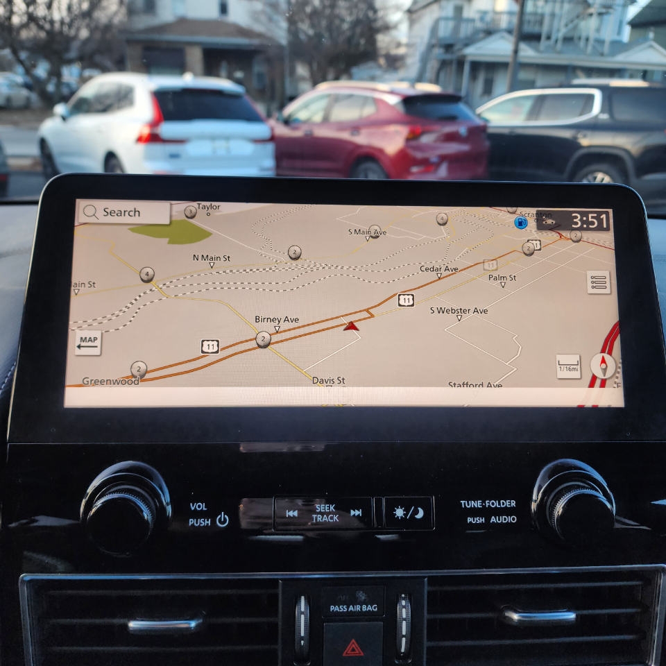 Nissan Armada Platinum 2021