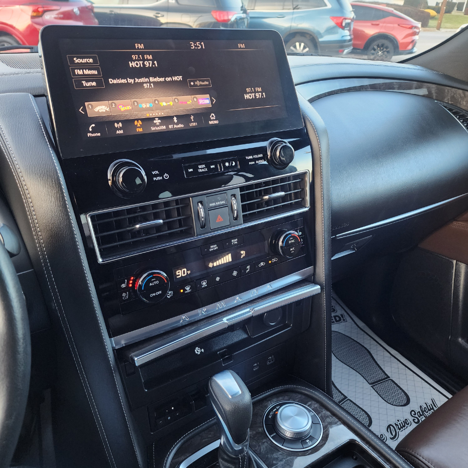 Nissan Armada Platinum 2021