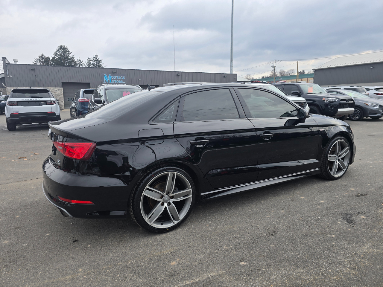 Audi A3 4dr Sdn quattro 2.0T Premium 2016