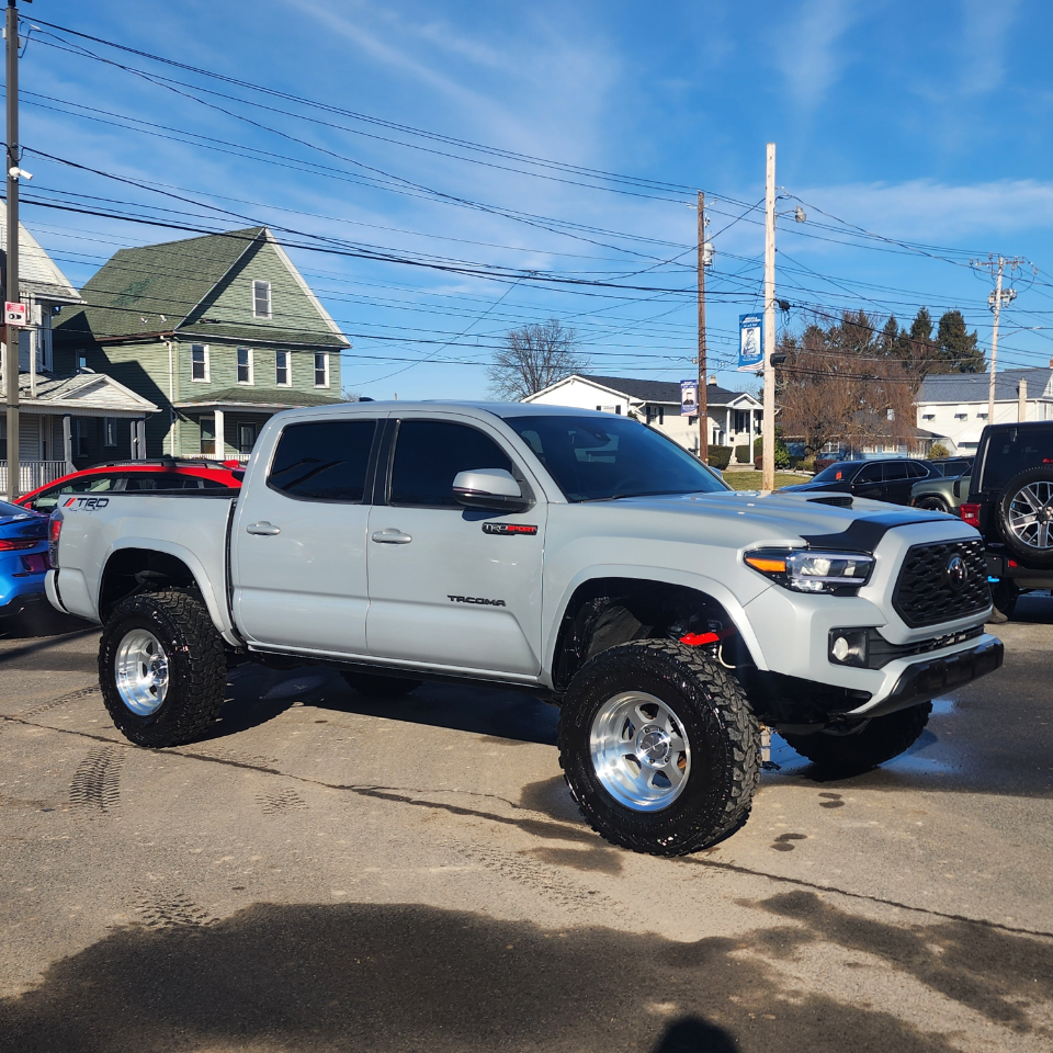 Toyota Tacoma 4WD  2019