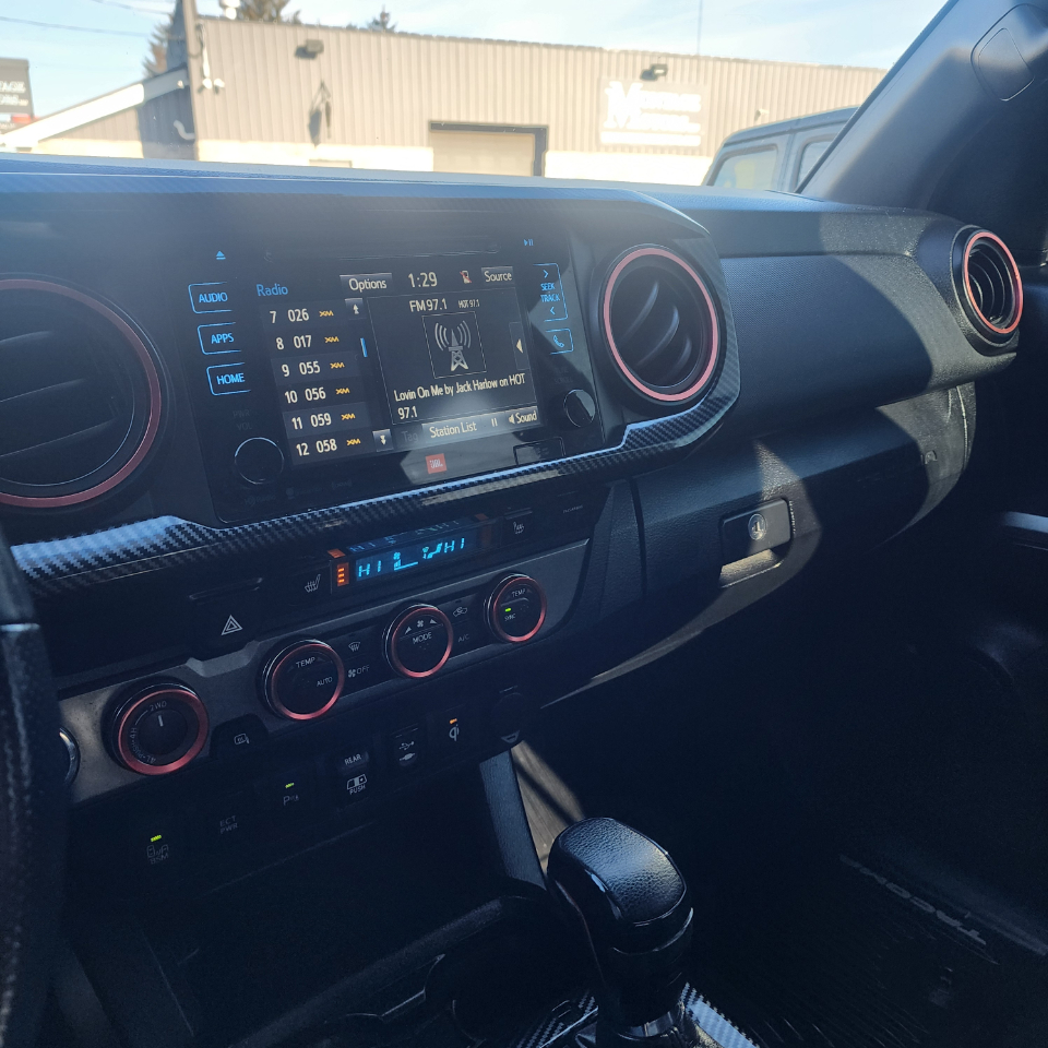 Toyota Tacoma 4WD  2019