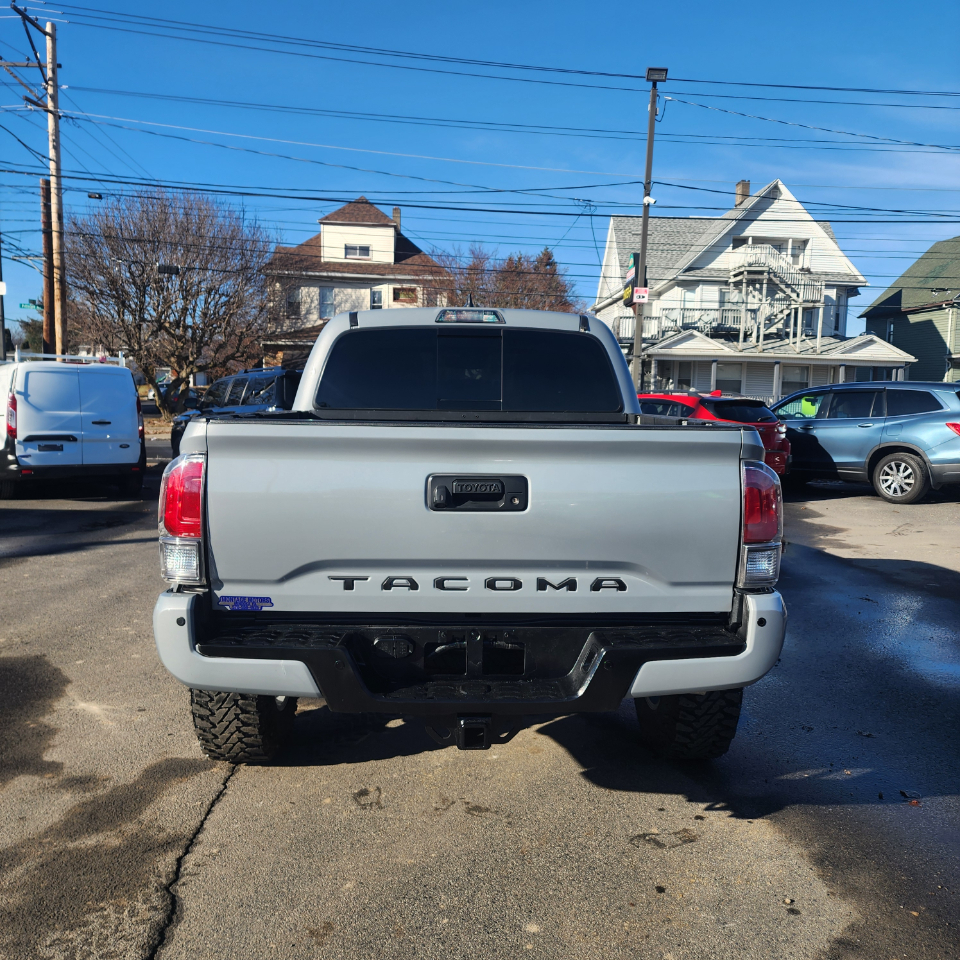 Toyota Tacoma 4WD  2019