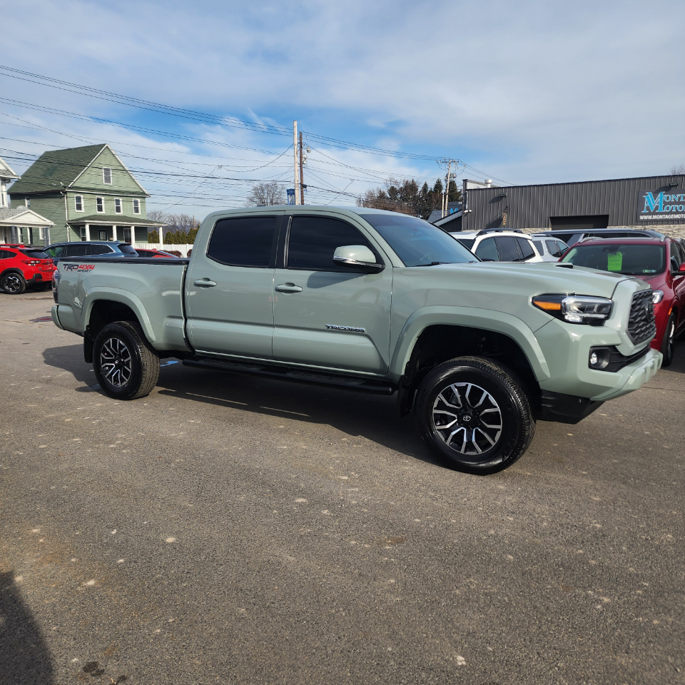 Toyota Tacoma 4WD  2023
