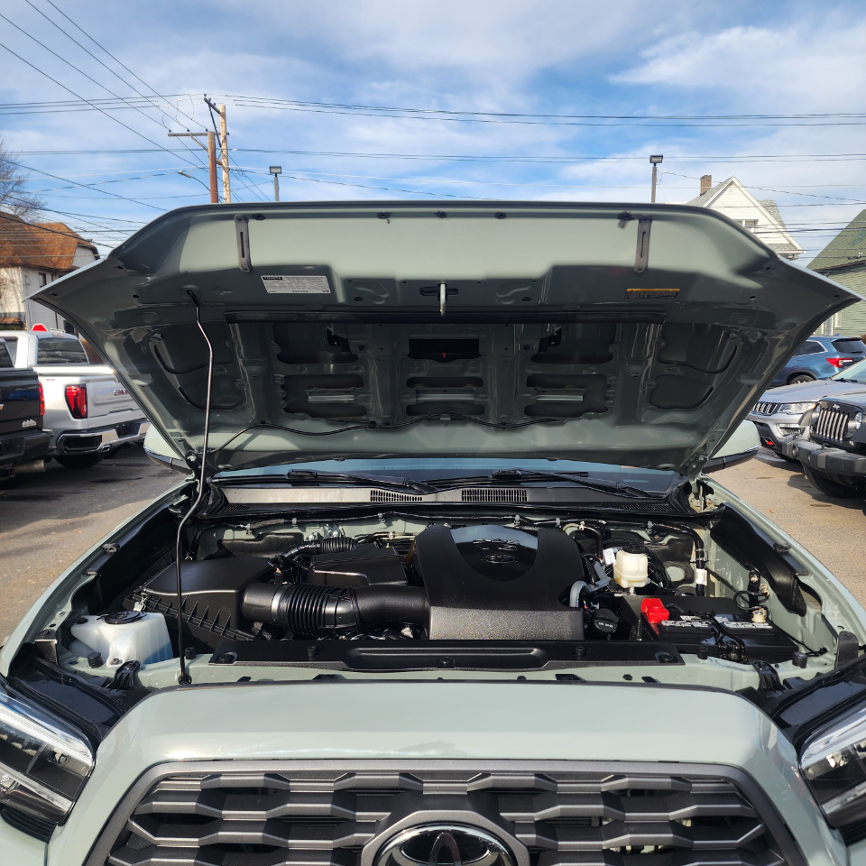 Toyota Tacoma 4WD  2023