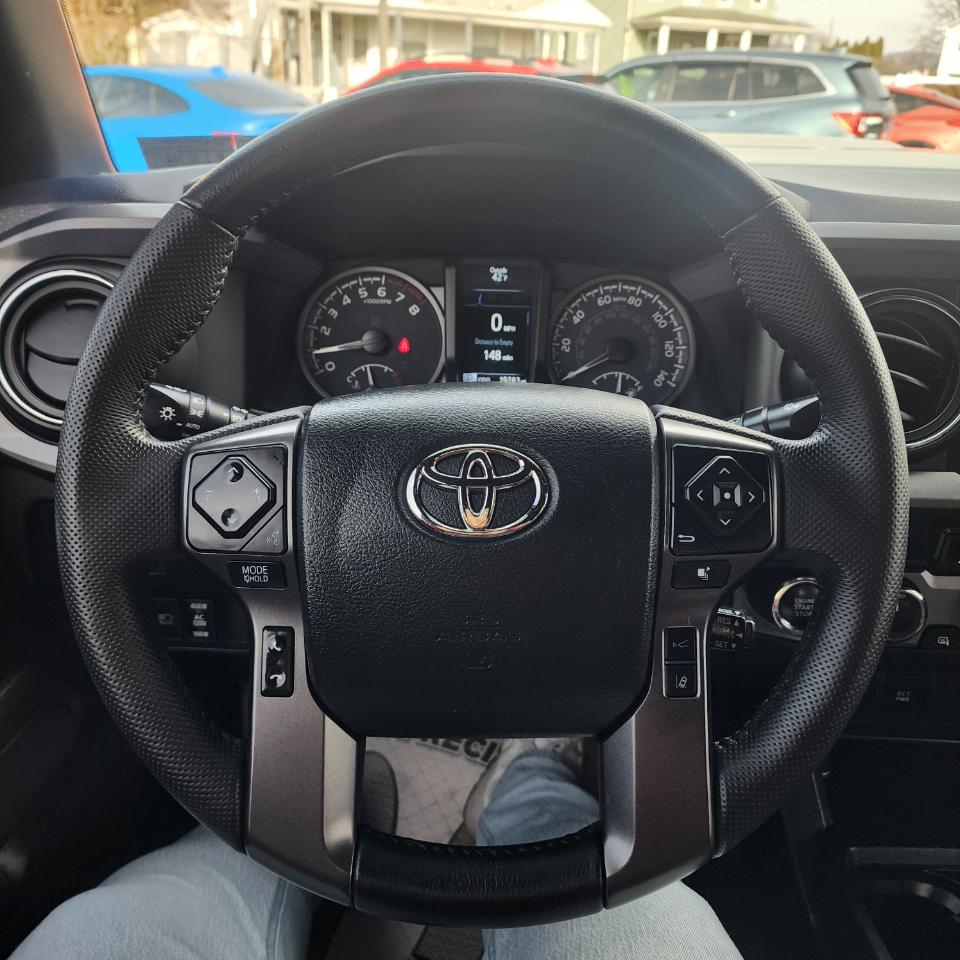 Toyota Tacoma 4WD  2023