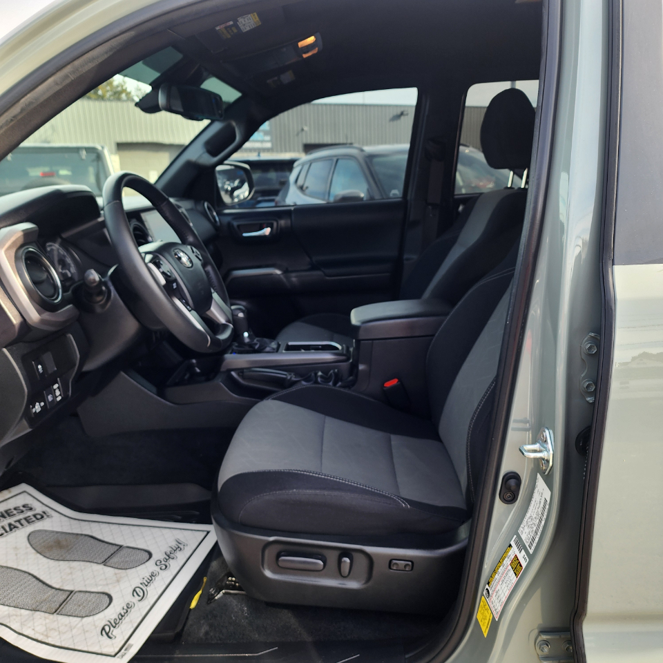 Toyota Tacoma 4WD  2023