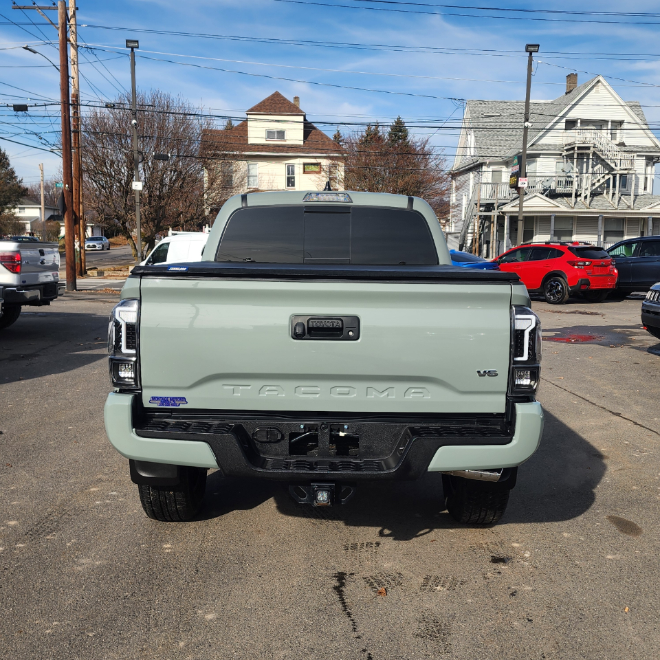 Toyota Tacoma 4WD  2023