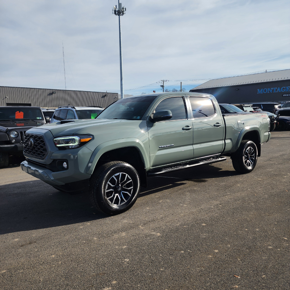 Toyota Tacoma 4WD  2023