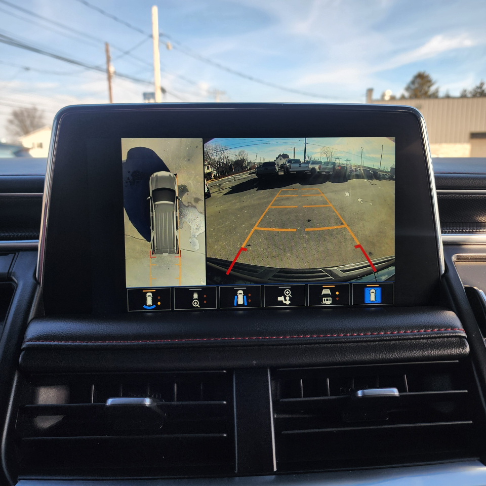 Chevrolet Tahoe 4WD 4dr RST 2022