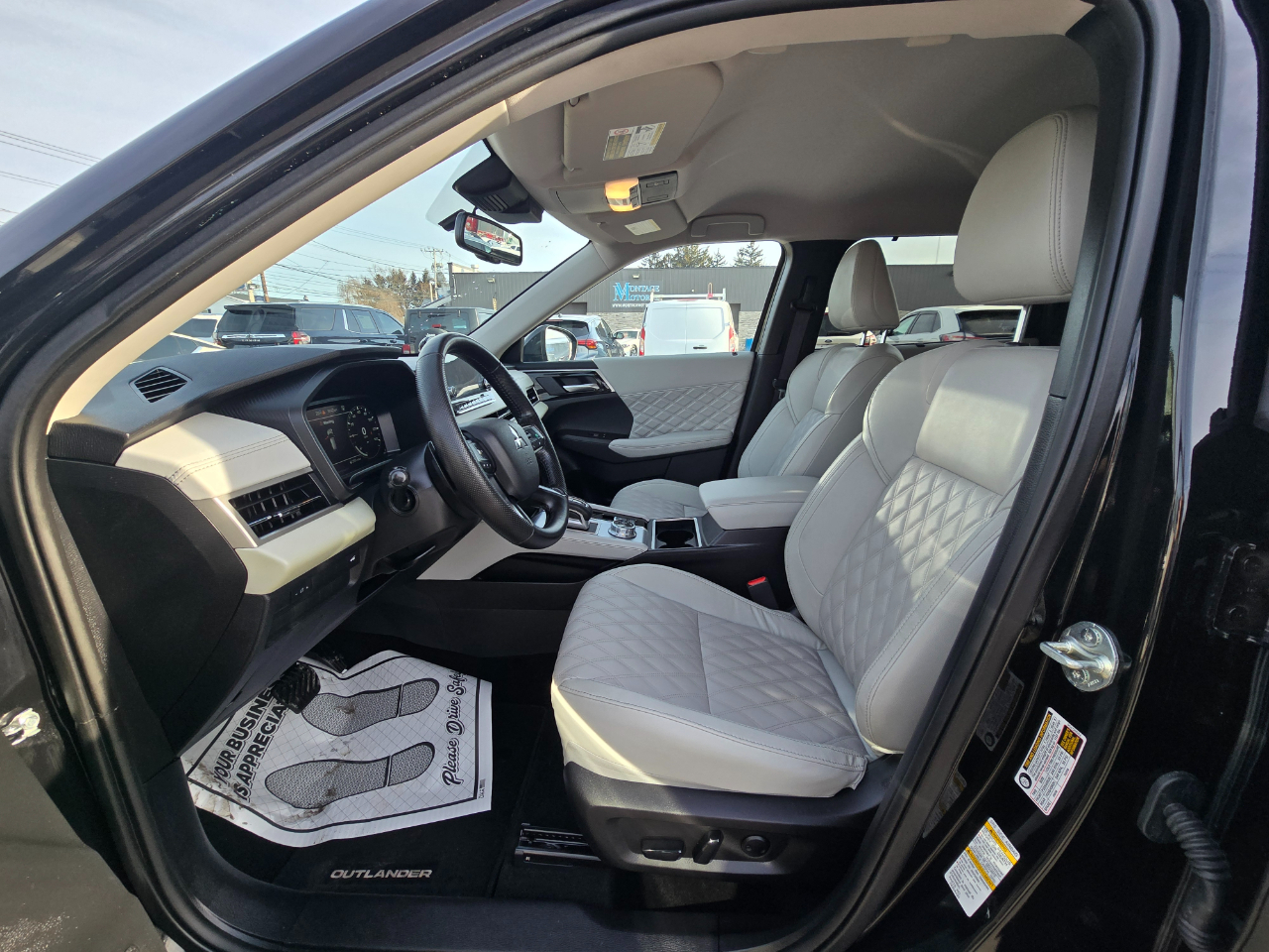 Mitsubishi Outlander SEL AWD 2024