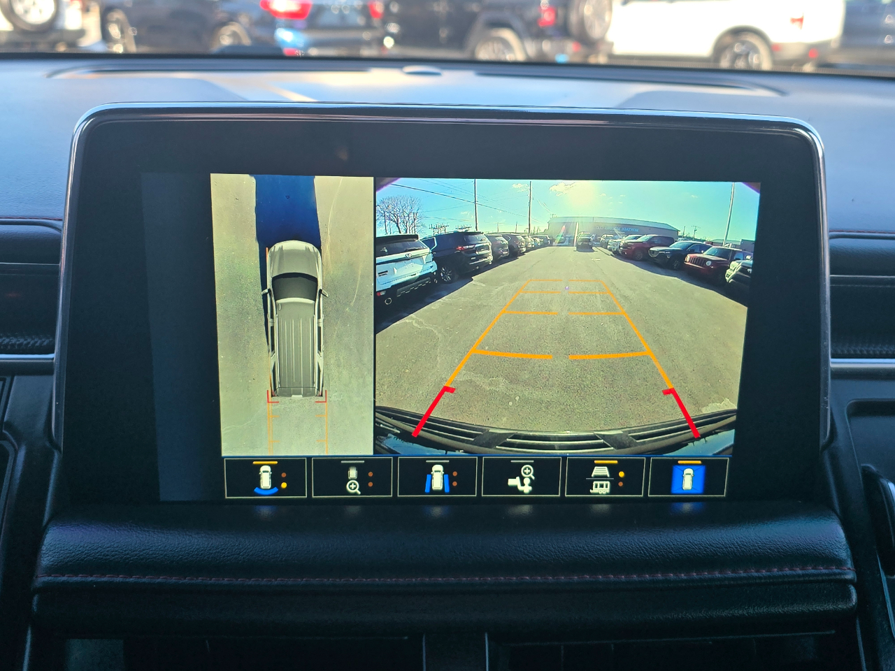 Chevrolet Tahoe  2022