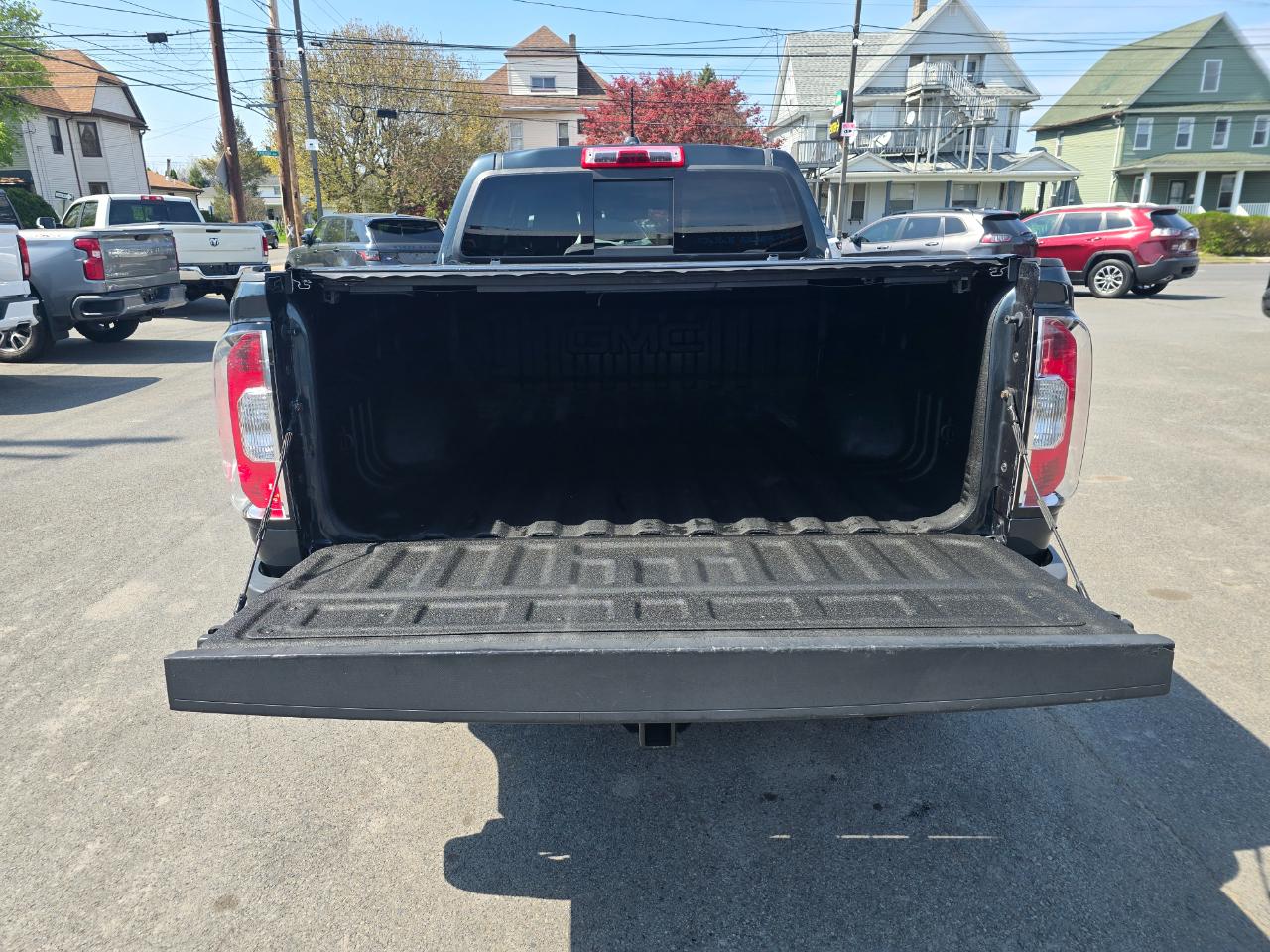 GMC Canyon 4WD Crew Cab SLT 2018